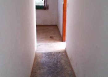 Corridoio - Appartamento via Trento e Trieste 6, Stio - foto 11