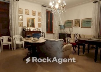 Salone - Rustic via Manzoni, 5, Frascarolo - photo 1