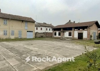 Cortile interno - Rustic via Manzoni, 5, Frascarolo - photo 27