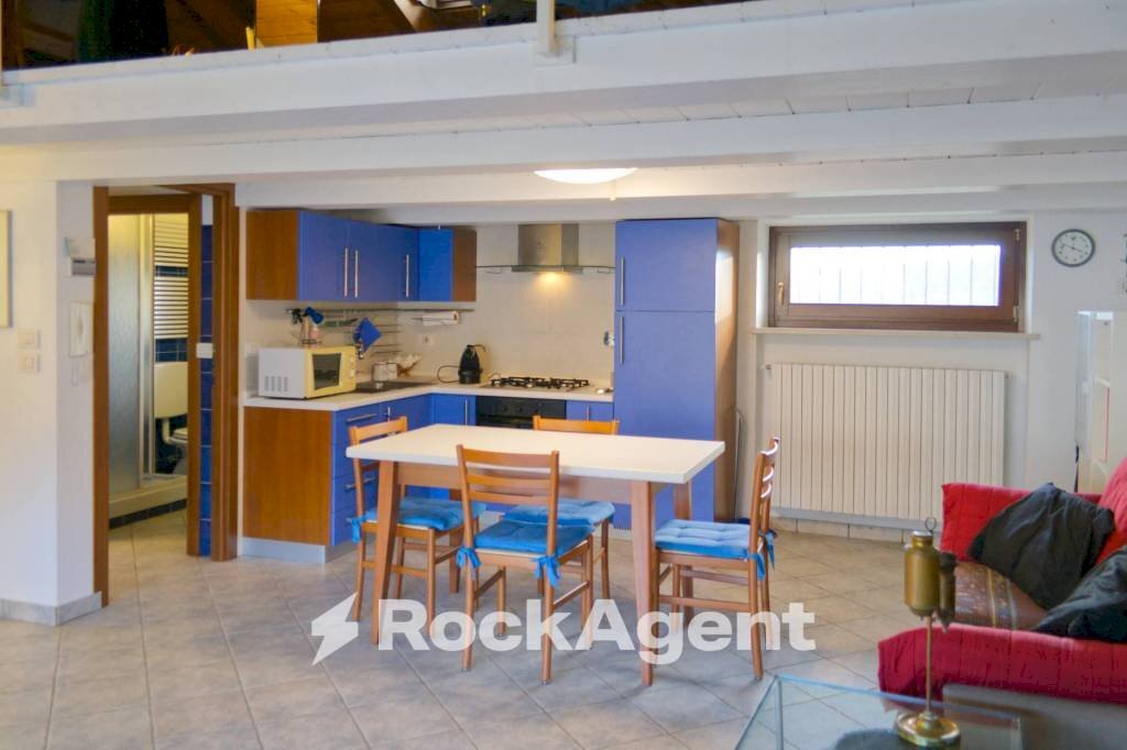 Salone - Two-room apartment via Pascarenghi, 37, Frossasco - photo 3