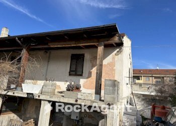 Facciata - Casa indipendente contrada Lazzaretto, Ortona - foto 1