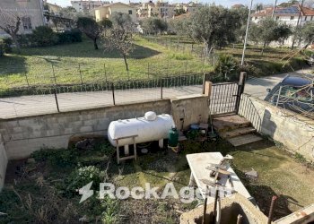 Giardino - Casa indipendente contrada Lazzaretto, Ortona - foto 40
