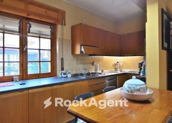 Cucina - Villa via Ombrone, 5, Latina - foto 17