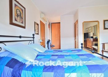 Camera da letto - Villa via Ombrone, 5, Latina - foto 19