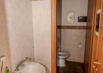 Bagno - Shop via Andrea Doria, 9, Viterbo - photo 6