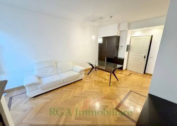 Salone - Quadrilocale piazza Mercato del Fieno, Bergamo (zona Città Alta) - foto 3