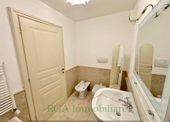 Bagno - Quadrilocale piazza Mercato del Fieno, Bergamo (zona Città Alta) - foto 11