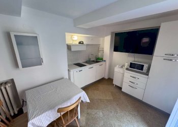 zona giorno - Monolocale via Del Monte, Bologna (zona Centro Storico) - foto 4