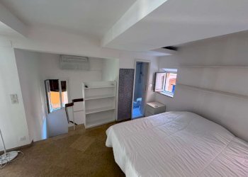 zona notte - Monolocale via Del Monte, Bologna (zona Centro Storico) - foto 10