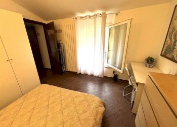 camera da letto - Appartamento via Cartoleria, Bologna - foto 14