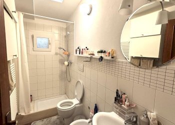 bagno - Appartamento via Cartoleria, Bologna - foto 15