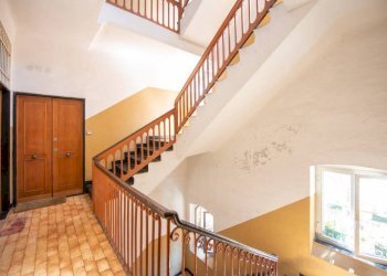 Interno palazzo - Three-room apartment via Alfredo d'Andrade, 22, Genova (neighborhood Sestri Ponente) - photo 18