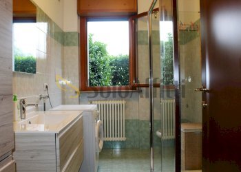 Bagno.JPG - Appartamento Via Pietro Verri, Parabiago - foto 9