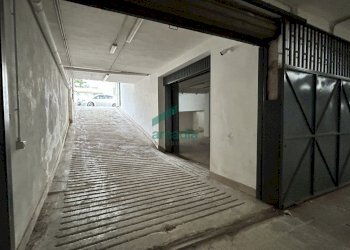 dettagli - Box Via Monte San Michele, Bari - foto 1