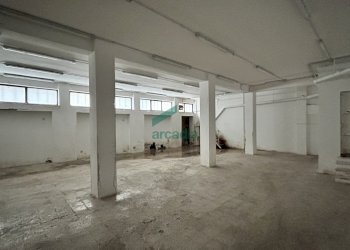 dettagli - Box Via Monte San Michele, Bari - foto 3