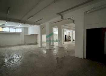 dettagli - Box Via Monte San Michele, Bari - foto 9