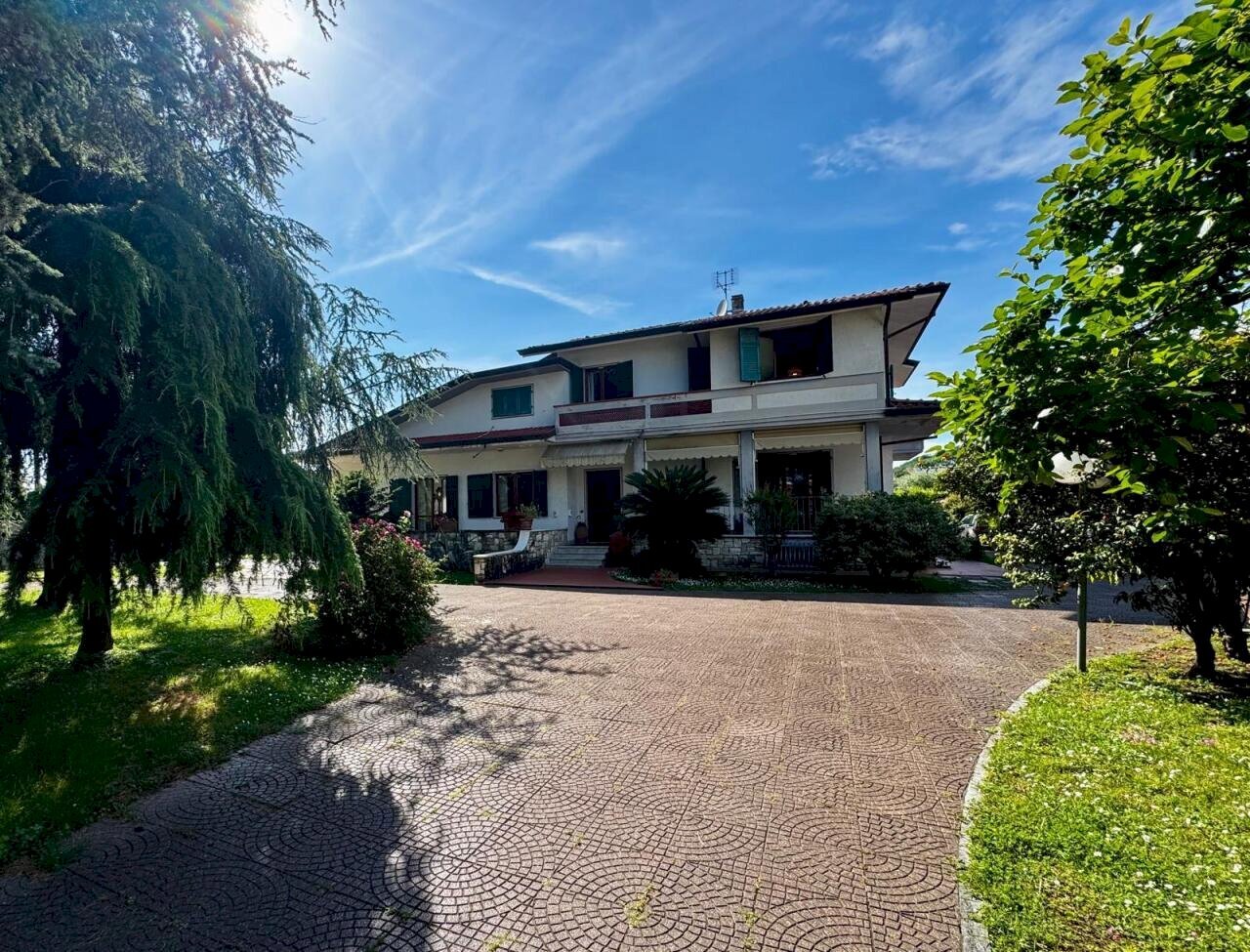 esterno Piana.jpg - Villa Carrara - foto 3