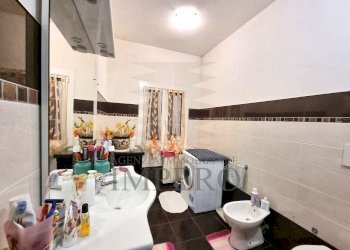 bagno - Villa Strada Curtasse 14, Bordighera - photo 21