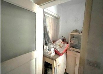 3.jpg - Terratetto - Terracielo all'asta Via alla Chiesa 6, Castiglione Chiavarese - foto 2