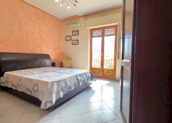 WhatsApp Image 2026-03-19 at 10.40.52 (3).jpeg - Trilocale Aci Sant'Antonio - foto 6