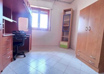 WhatsApp Image 2026-03-19 at 10.40.53 (4).jpeg - Trilocale Aci Sant'Antonio - foto 10