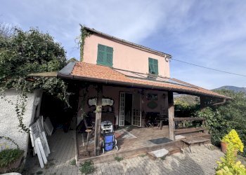 IMG_9045.JPG - Casa indipendente Via Ramazzù 46, Borzonasca - foto 1