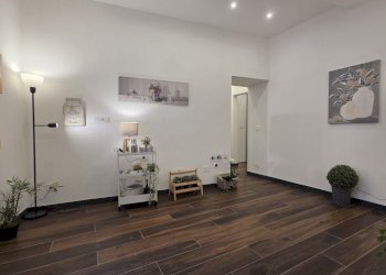 IMG_9799.JPG - Quadrilocale Vico Malatti 8, Genova - foto 9