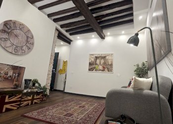 IMG_9806.JPG - Quadrilocale Vico Malatti 8, Genova - foto 12