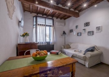WhatsApp Image 2026-03-12 at 12.49.35.jpeg - Two-room apartment Via dei Serragli, Firenze (neighborhood Santo Spirito) - photo 1