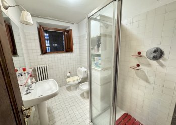 IMG_1026.jpg - Villa Via Val di Bisenzio 267, Vaiano - photo 29