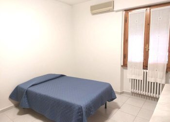 camera da letto - Four-room apartment Via Wangen, Prato - photo 15