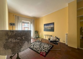Three-room apartment Cuneo (neighborhood Centro) - photo 5