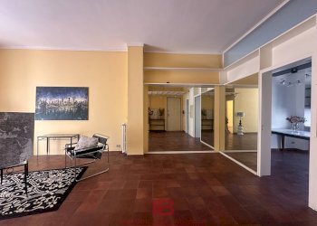 Three-room apartment Cuneo (neighborhood Centro) - photo 11