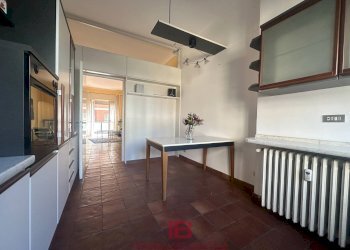 Three-room apartment Cuneo (neighborhood Centro) - photo 16