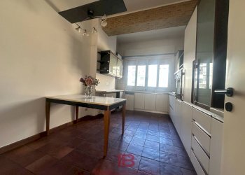 Three-room apartment Cuneo (neighborhood Centro) - photo 17