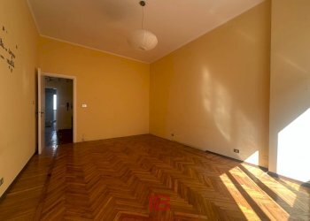 Three-room apartment Cuneo (neighborhood Centro) - photo 23