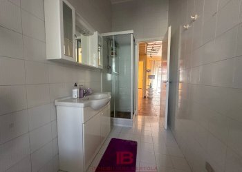 Three-room apartment Cuneo (neighborhood Centro) - photo 25