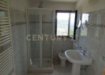 villa-vendita-abruzzo-roccamorice-bagno-secondo-2. - Villa Via Costa del Colle 91, Roccamorice - photo 24