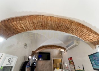 Tabaccaio Sangiuliano (22).jpg - Bar - Tabacchi - Ricevitoria Via Antonino di Sangiuliano 239, Catania - foto 15