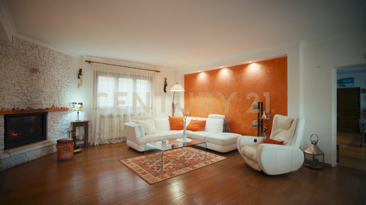 Still 2026-03-18 161530_1.3.1.jpg - Villa Via delle Ginestre 13, Sacrofano - foto 1