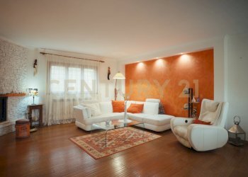 Still 2026-03-18 161530_1.3.1.jpg - Villa Via delle Ginestre 13, Sacrofano - foto 1