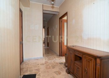 5 Ingresso.jpg - Appartamento Via Roma 135, Enna - foto 5