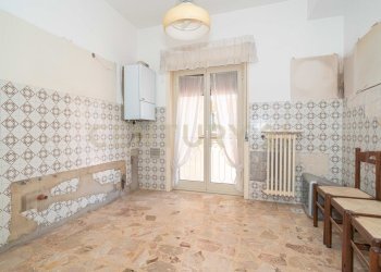 18 Cucina.jpg - Appartamento Via Roma 135, Enna - foto 18
