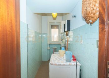 21 Lavanderia.jpg - Appartamento Via Roma 135, Enna - foto 21