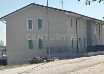 foto palazzina esterna (4).JPG - Trilocale Via Toffanelle Nuove, Zevio - foto 24