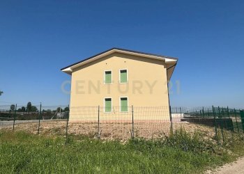 foto palazzina esterna (10).JPG - Trilocale Via Toffanelle Nuove, Zevio - foto 30