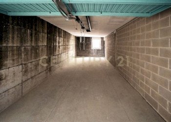 garage (3).jpg - Two-room apartment Via Toffanelle Nuove, Zevio - photo 13