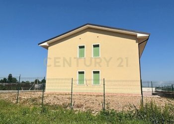 foto palazzina esterna (11).JPG - Two-room apartment Via Toffanelle Nuove, Zevio - photo 24