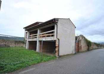 DSC_0913.JPG - Villa Via Belvedere 183, Verona - photo 12