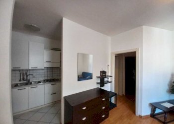 PHOTO-2026-05-01-16-43-28_2.jpg - Three-room apartment Vicolo Santa Maria Maddalena, Trento - photo 3